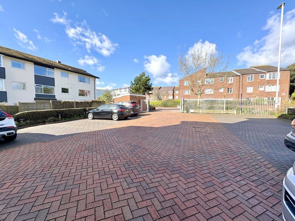 Additional image 23 of 2 bed flat for saleMount Pleasant Road, Poole BH15