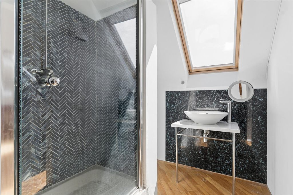 Additional image 22 of 3 bed detached bungalow for saleWeston Road, Olney MK46