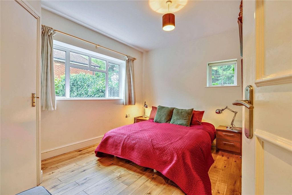 Additional image 25 of 5 bed detached house for saleAndover Road, Newbury, Berkshire RG14