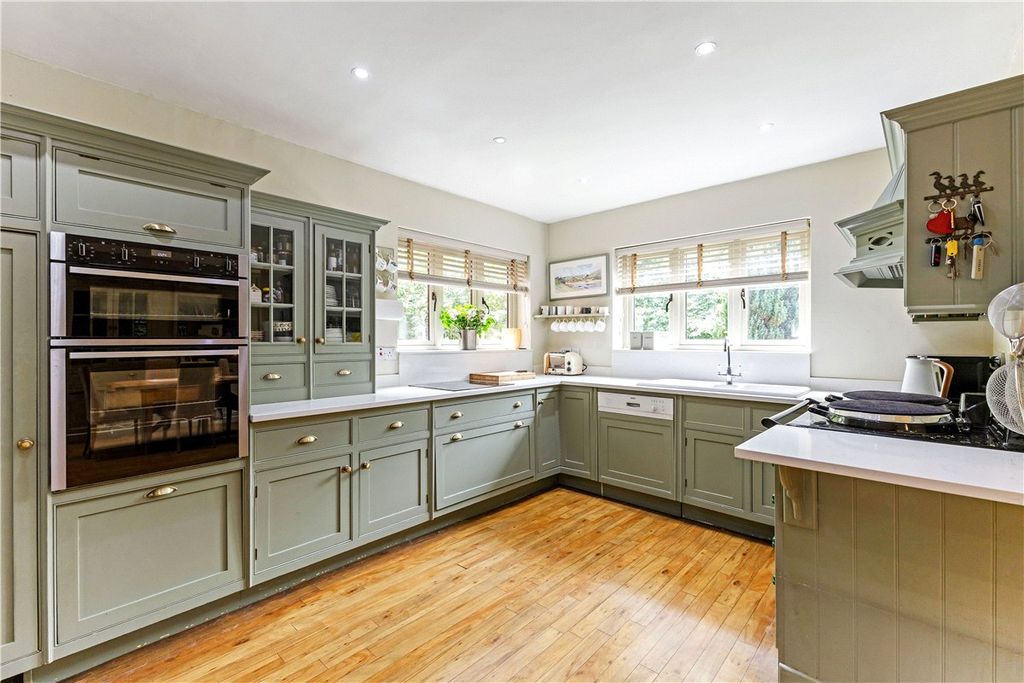 Additional image 5 of 6 bed detached house for saleHyde Lane, Marlborough, Wiltshire SN8
