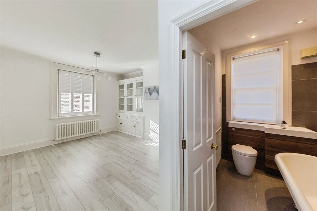 Additional image 20 of 2 bed flat for saleBlandford Drive, Macclesfield, Cheshire SK11
