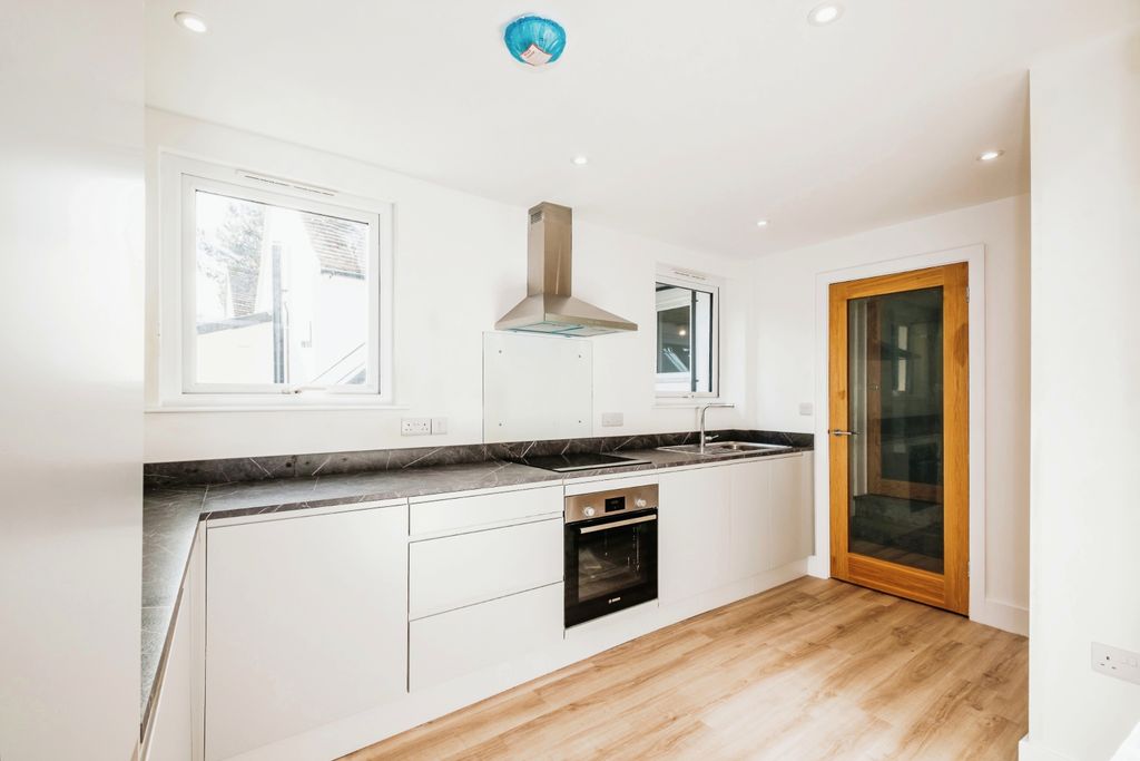 Additional image 13 of 1 bed flat for saleLondon Road, Watersfield, Pulborough, West Sussex RH20