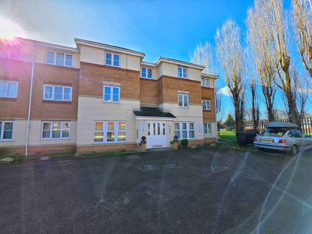 2 bed flat for saleTown Lands Close, Wombwell, Barnsley S73