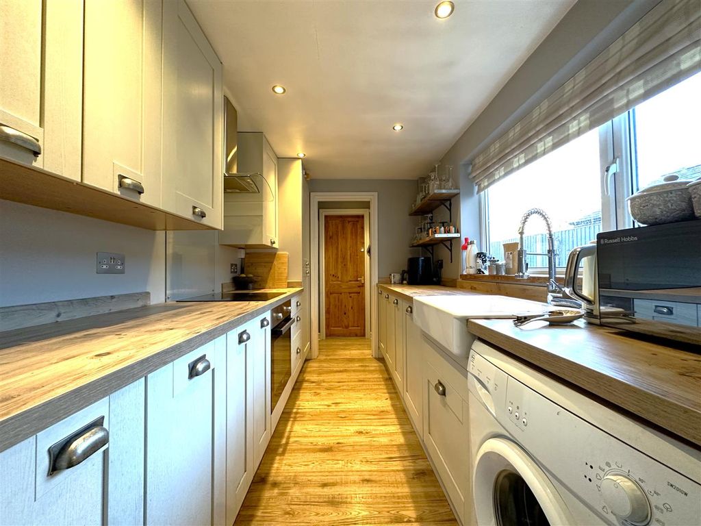 Additional image 5 of 3 bed terraced house for saleSouthend Avenue, Newark NG24