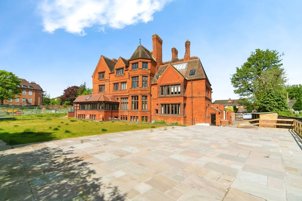 Additional image 12 of 2 bed flat for saleDevonshire Place, Prenton CH43