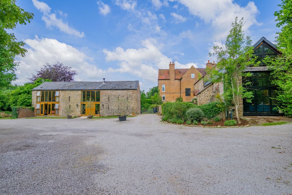 Additional image 37 of 7 bed property for saleGloucester Road, Longhope GL17