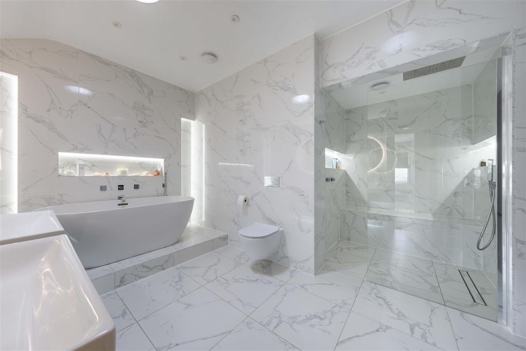 Additional image 20 of 5 bed detached house for salePark Avenue South, Northampton NN3