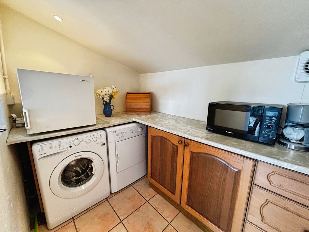 Additional image 4 of 2 bed detached bungalow for saleRasen Road, Tealby, Market Rasen LN8