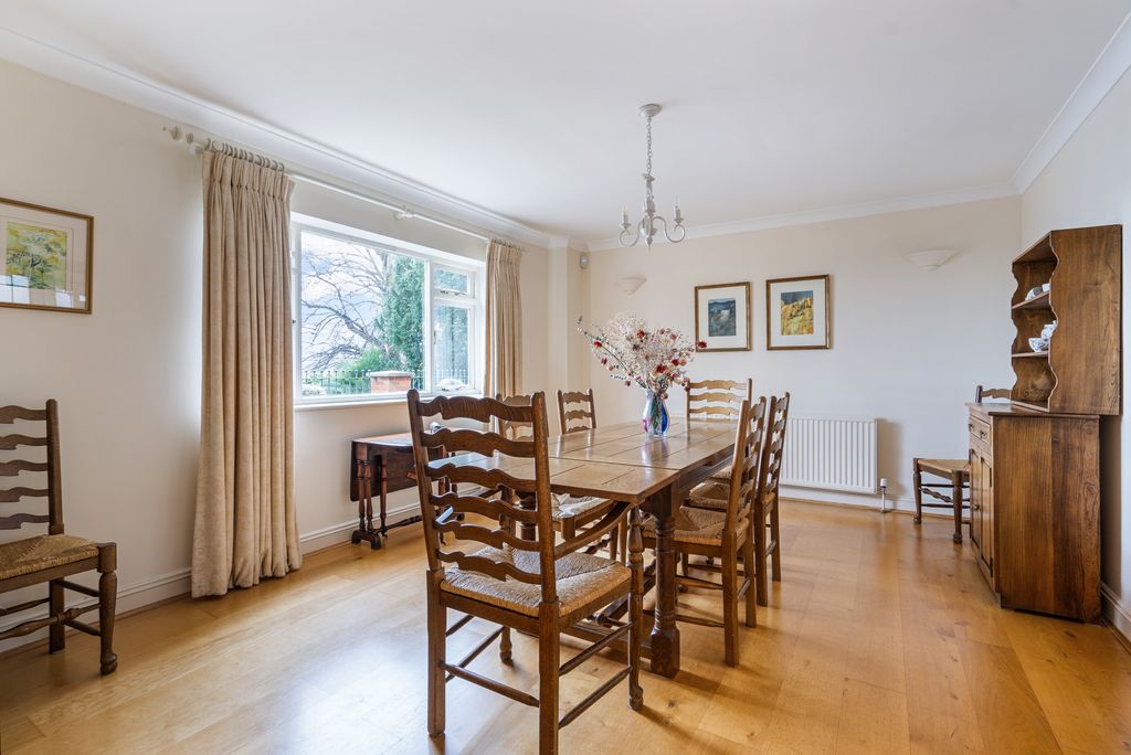 Additional image 7 of 5 bed detached house for saleSpinfield Lane West, Marlow SL7