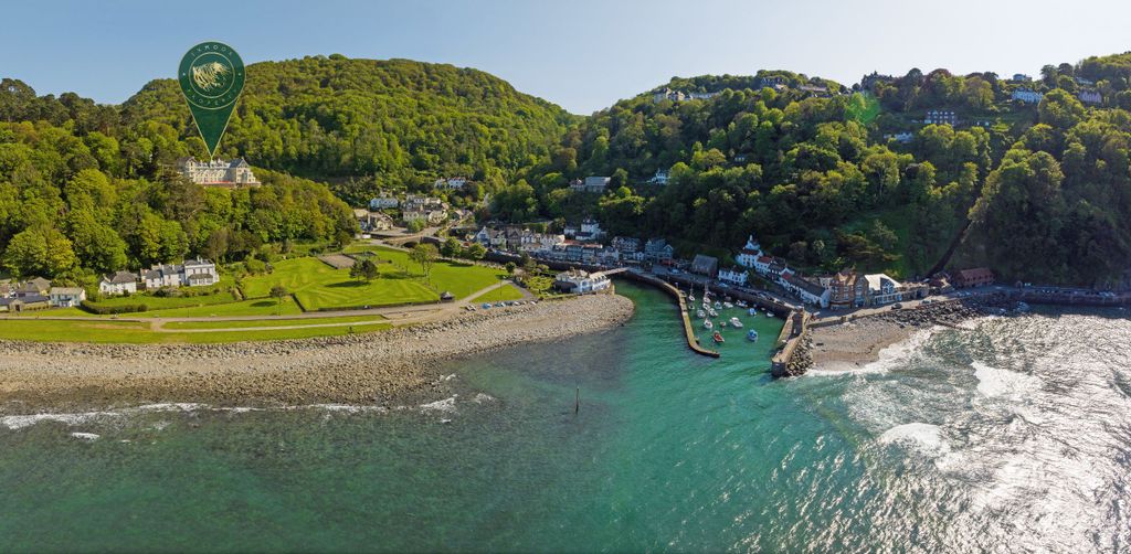 2 bed flat for saleTors Park Apartments, Lynmouth EX35