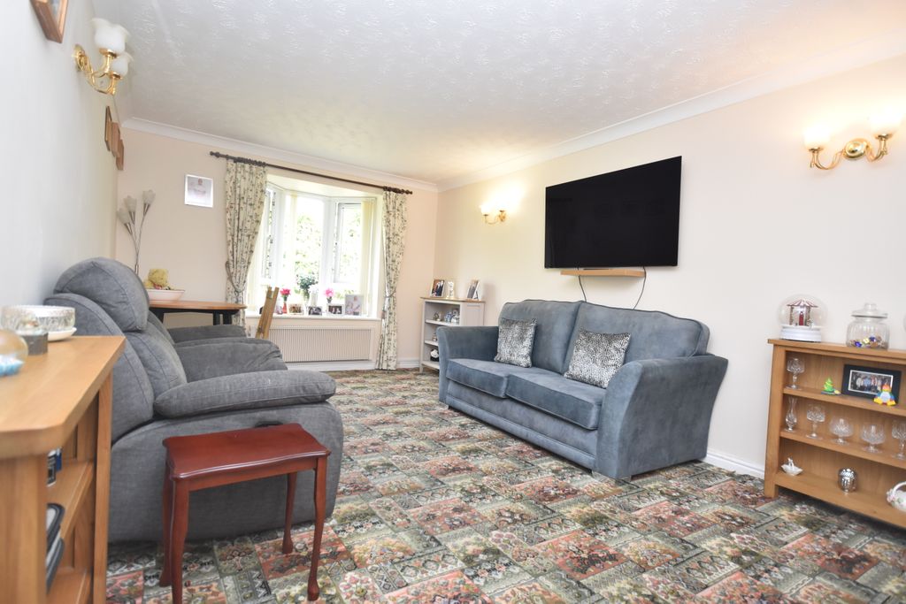 Additional image 2 of 1 bed flat for saleSt. Johns Park, Whitchurch SY13