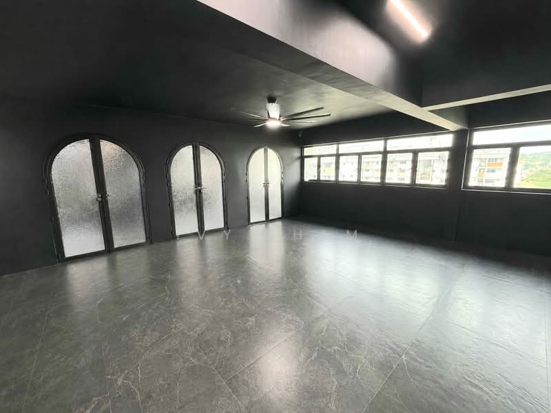 344 Woodlands Street 32