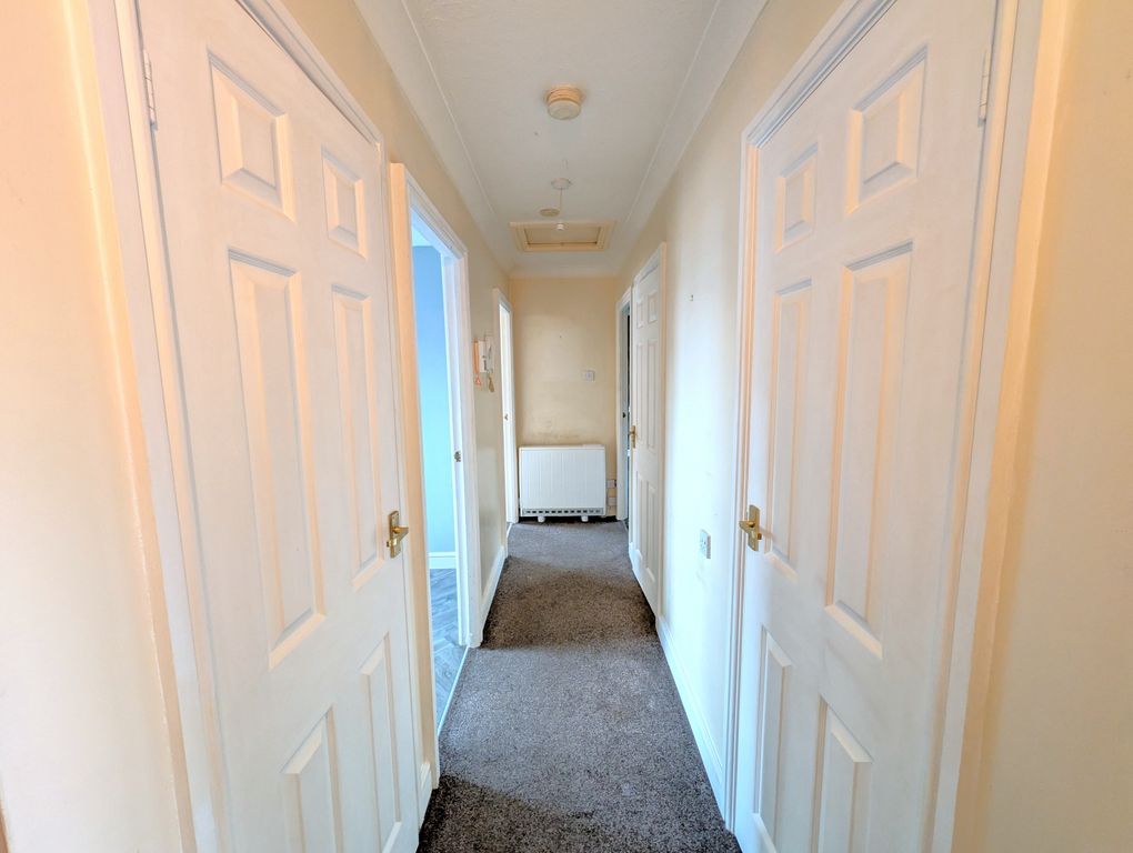 Additional image 4 of 2 bed flat for saleSutton Court, Skegness PE25