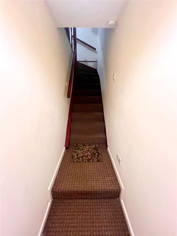 Additional image 5 of 2 bed flat for saleRoan House Way, Macclesfield, Cheshire SK11