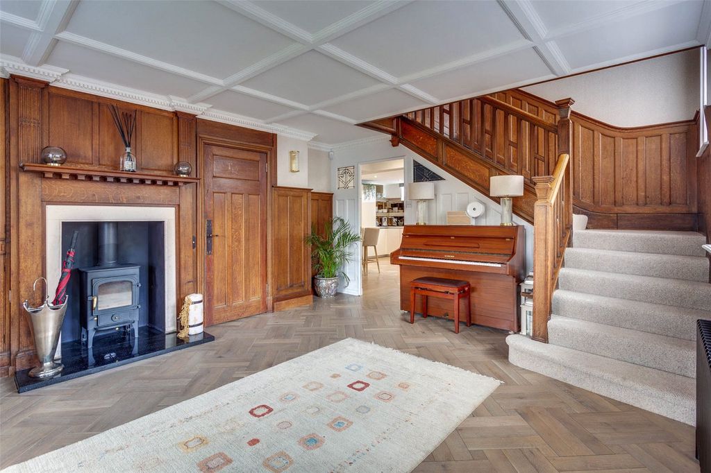 Additional image 6 of 4 bed detached house for saleMill Road, Marlow, Buckinghamshire SL7