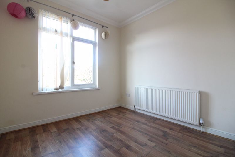 Additional image 10 of 6 bed detached house for saleChain Free On New Bedford Road, Luton LU3