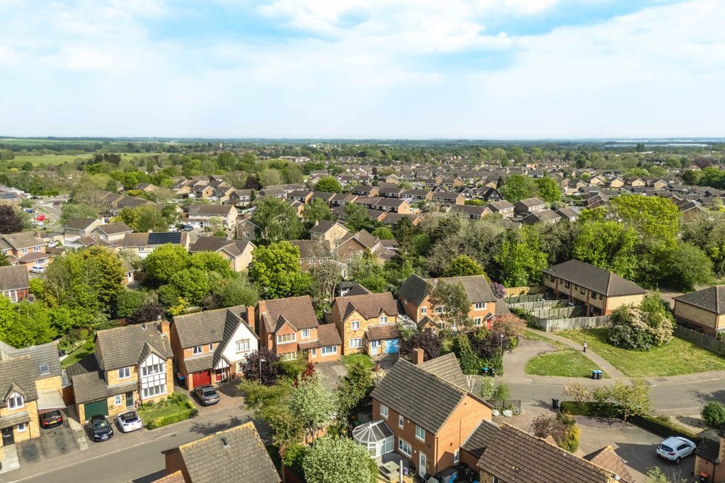 Additional image 22 of 4 bed detached house for salePennycress Way, Newport Pagnell MK16