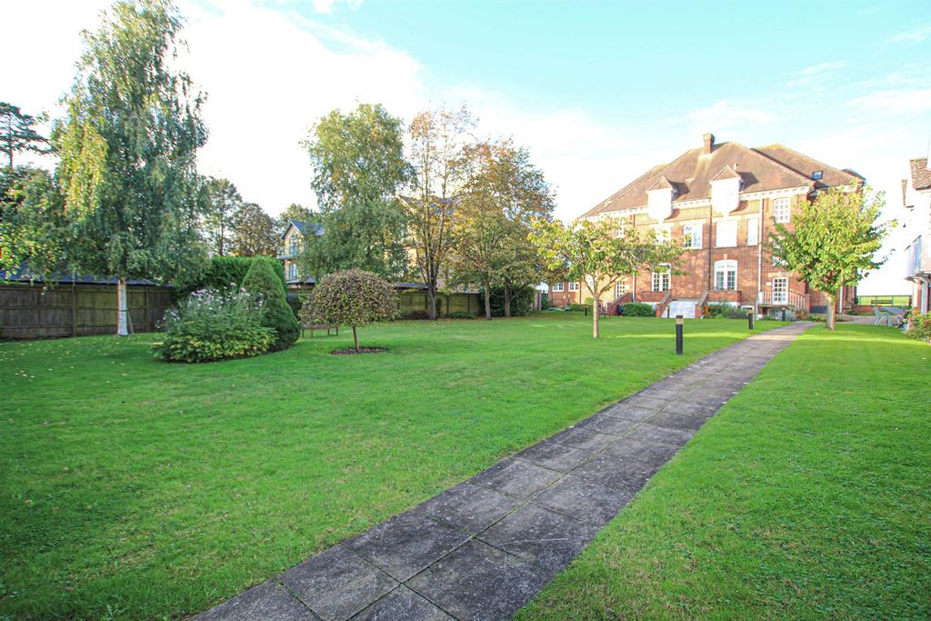 1 bed property for saleHeath Road, Newmarket CB8