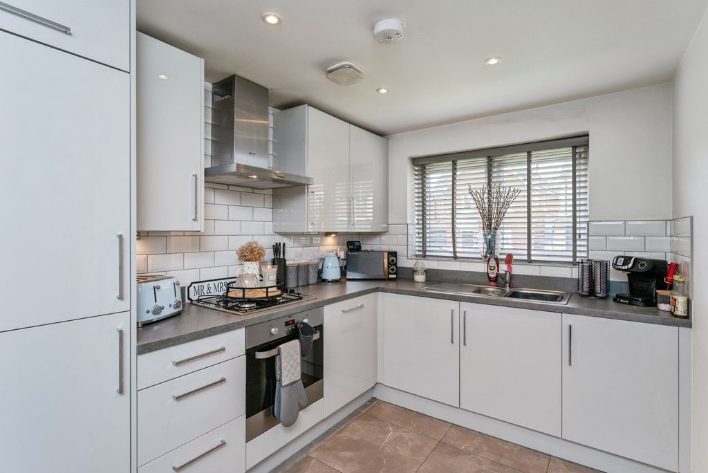 Additional image 5 of 3 bed detached house for saleLlys Carchar, Mold, Flintshire CH7