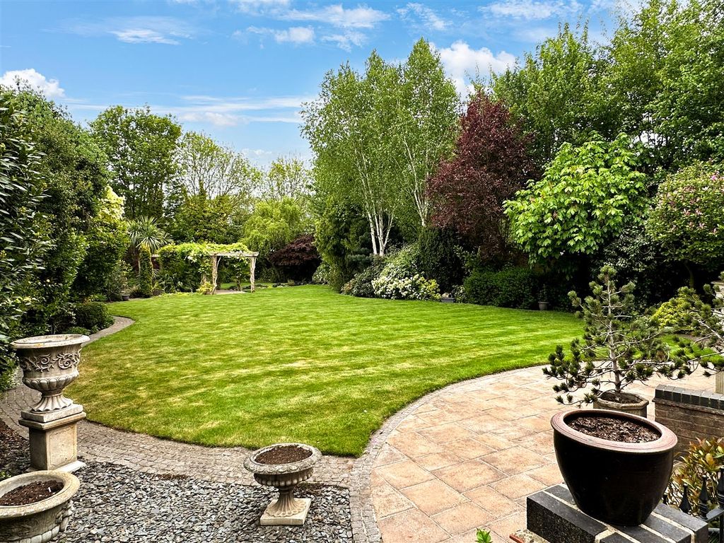 Additional image 27 of 4 bed detached house for saleOld Orchard, Farndon Road, Newark NG24