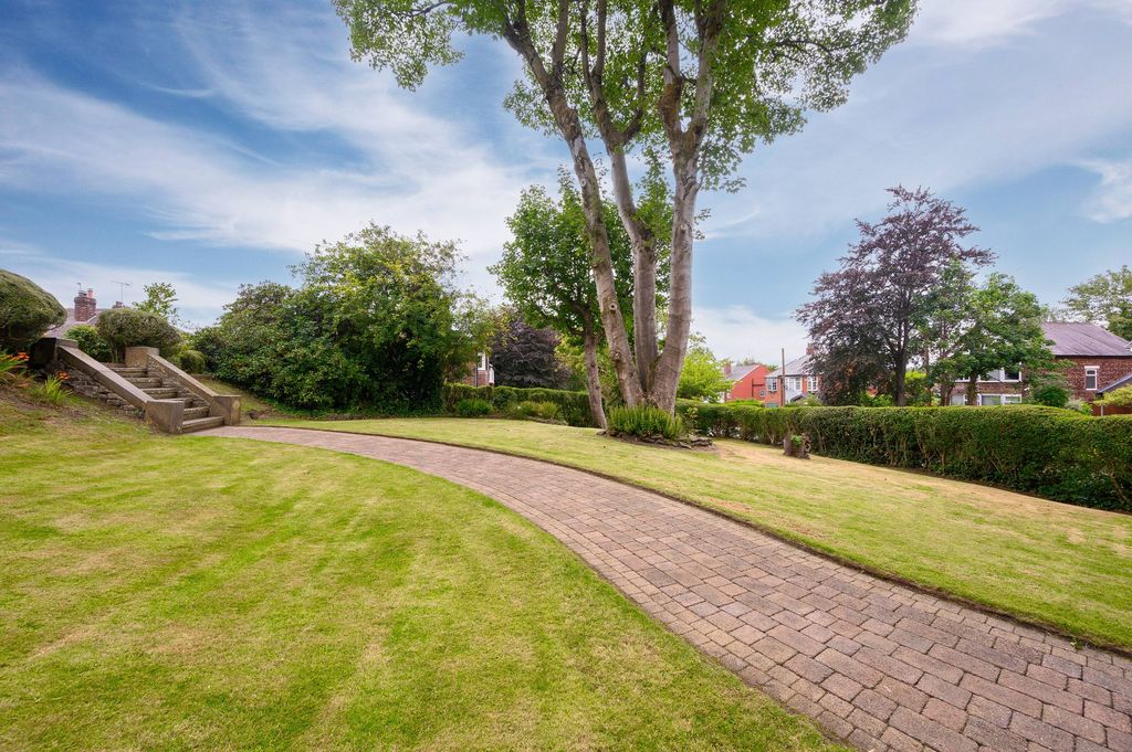 Additional image 20 of 8 bed semi-detached house for saleBeech Tree Bank, Prestwich M25