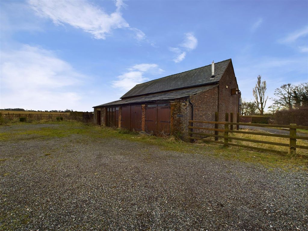 Additional image 8 of 3 bed detached house for saleScarth Hill Lane, Lathom, Ormskirk L39