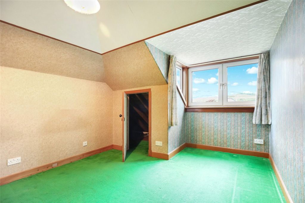 Additional image 17 of 6 bed bungalow for saleGlenacre Drive, Largs, North Ayrshire KA30