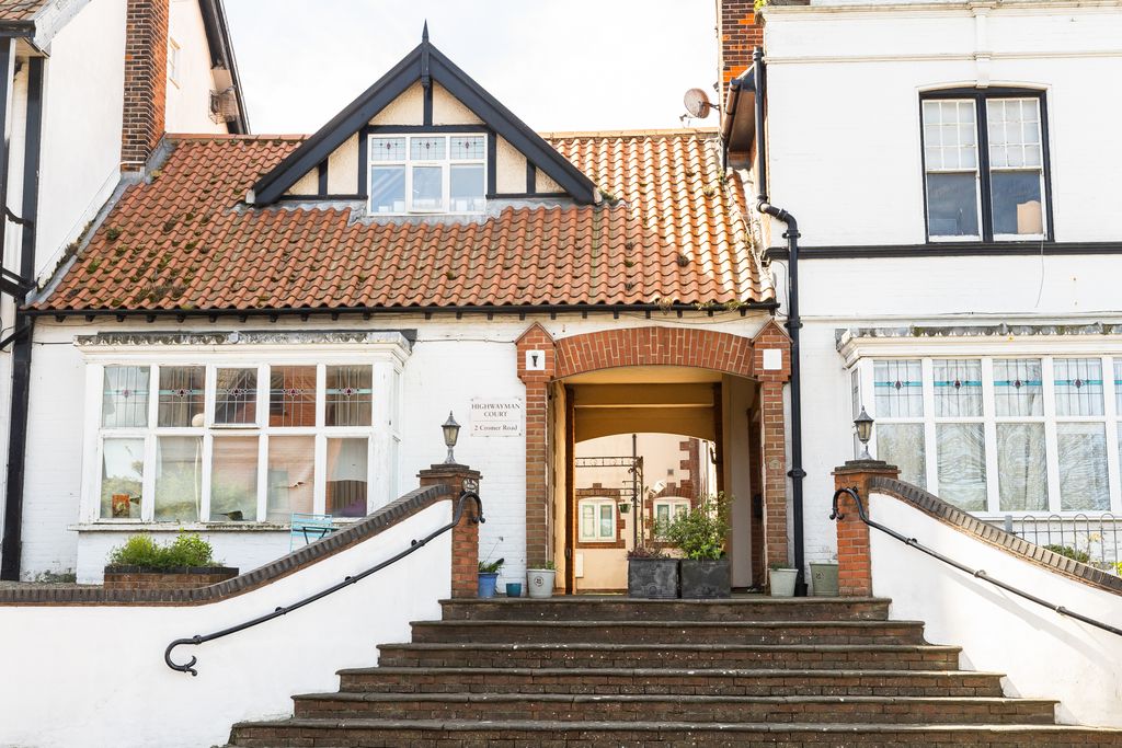 1 bed flat for saleCromer Road, Sheringham NR26