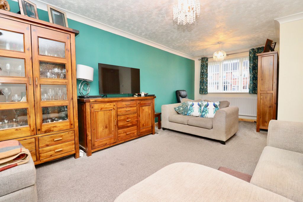 Additional image 7 of 4 bed detached house for saleAnglian Way, Market Rasen LN8