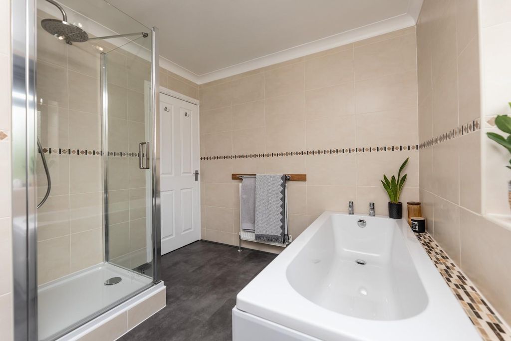 Additional image 21 of 4 bed detached house for saleHighfield Road, Pontefract WF8