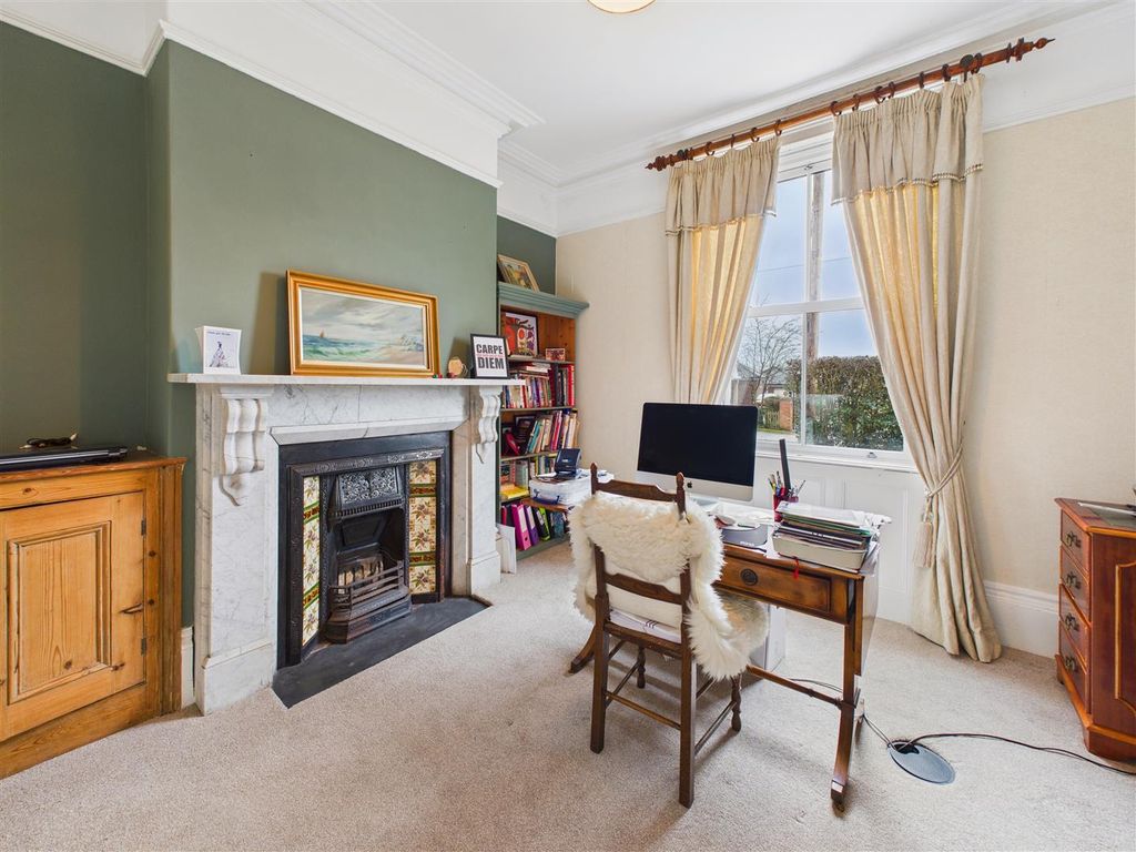 Additional image 15 of 5 bed detached house for saleHumber Road, North Ferriby HU14