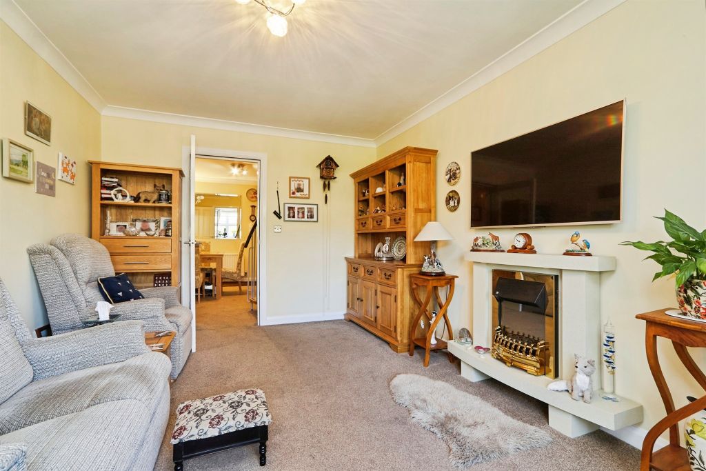 2 bed flat for saleSalters Garden, Pudsey LS28