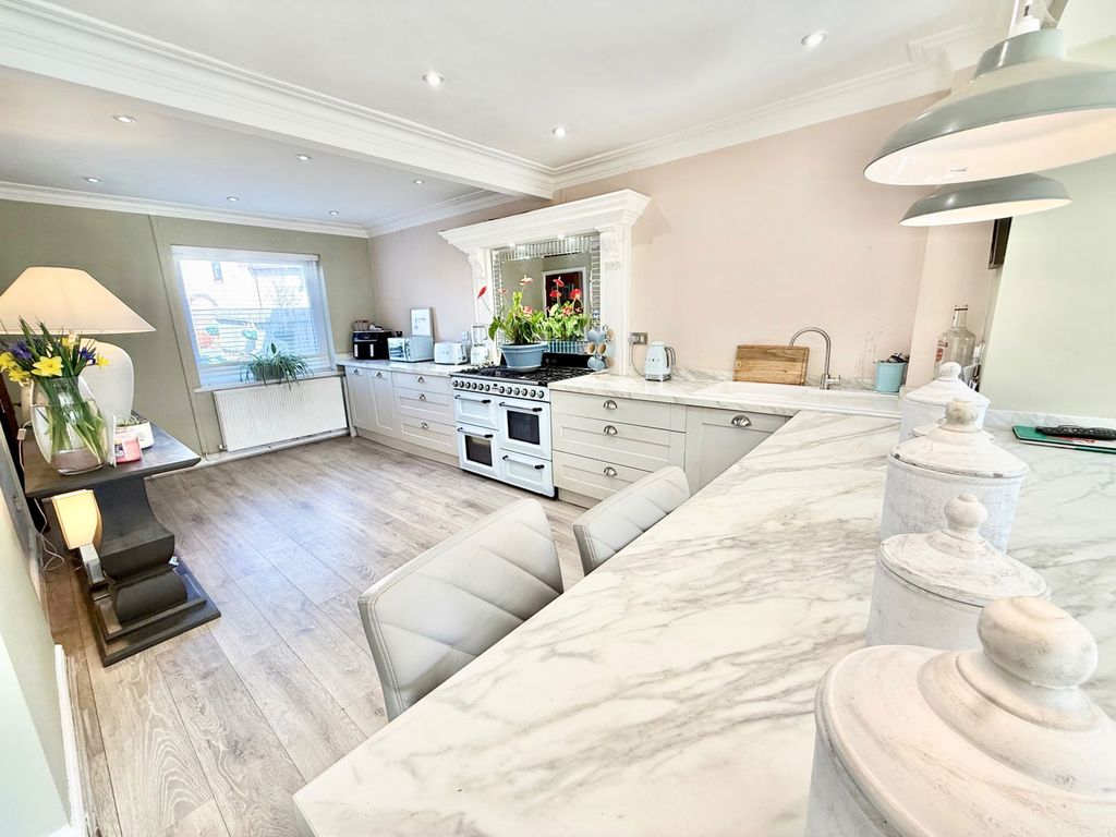 Additional image 6 of 5 bed detached house for saleThe Firs, Porthcawl CF36