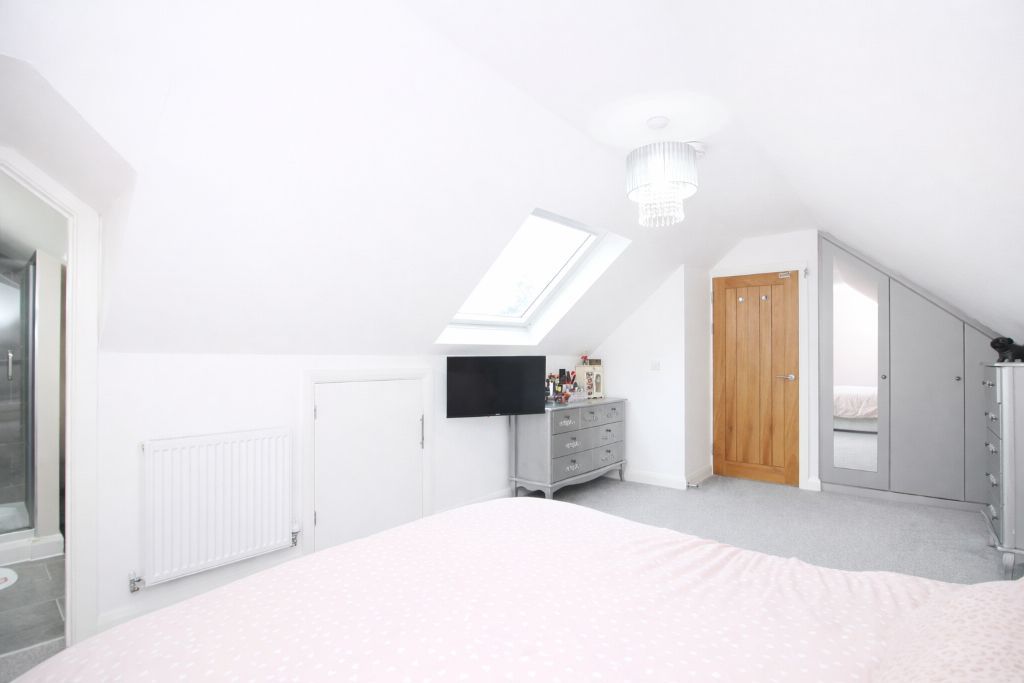 Additional image 18 of 5 bed semi-detached house for saleLlantwit Road, Treforest, Pontypridd CF37