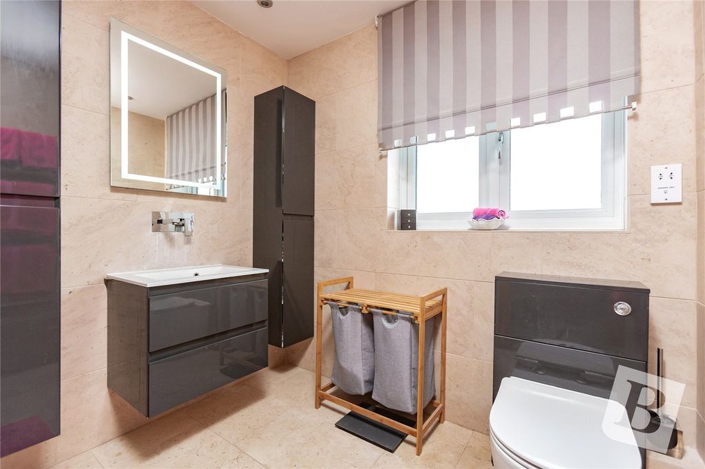 Additional image 13 of 4 bed detached house for saleSpringfield Close, Ongar, Essex CM5