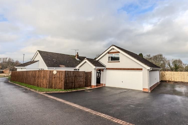 4 bed bungalow for saleClickemin Farm, Ponteland, Newcastle Upon Tyne NE20