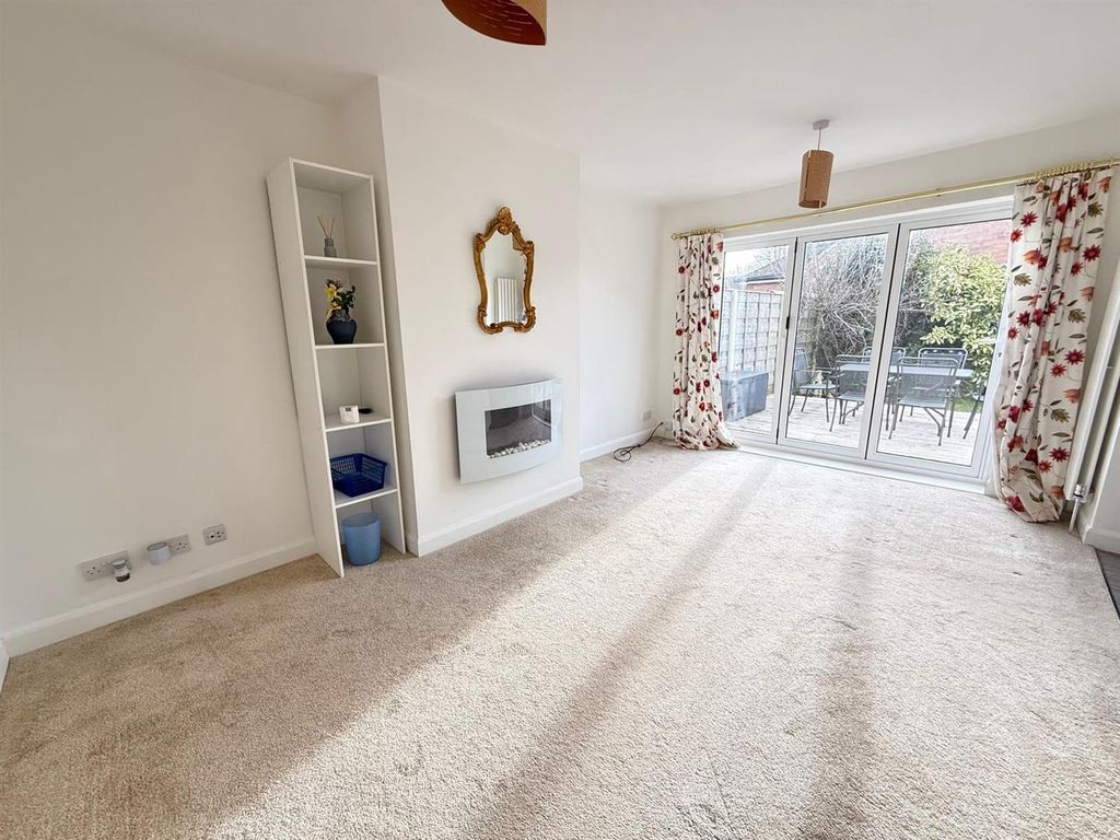 Additional image 6 of 2 bed semi-detached bungalow for saleLarch Avenue, Macclesfield SK11