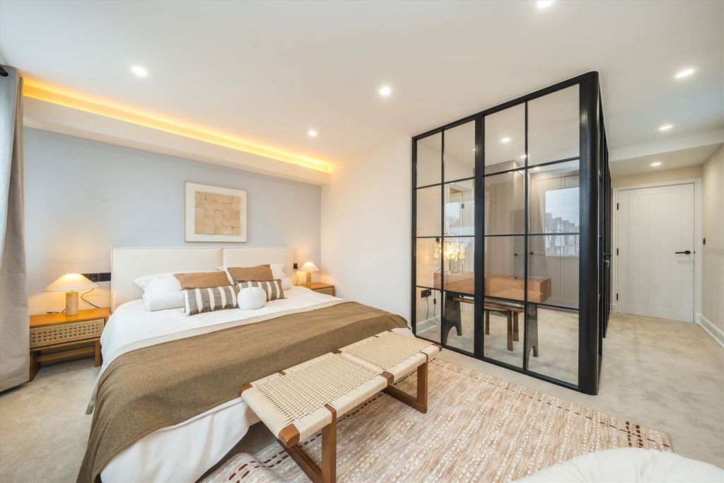 Additional image 2 of 4 bed semi-detached house for saleFlorence Avenue, Morden SM4