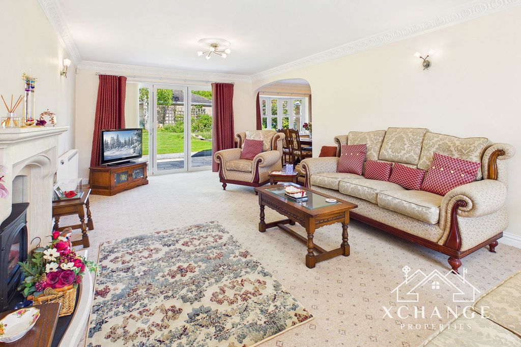 Additional image 8 of 3 bed detached house for saleSlade Close, Nuneaton CV11