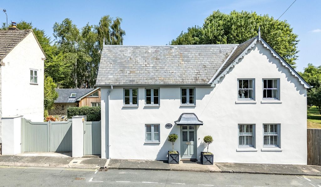 5 bed town house for saleLower Mill Street, Ludlow, Shropshire SY8