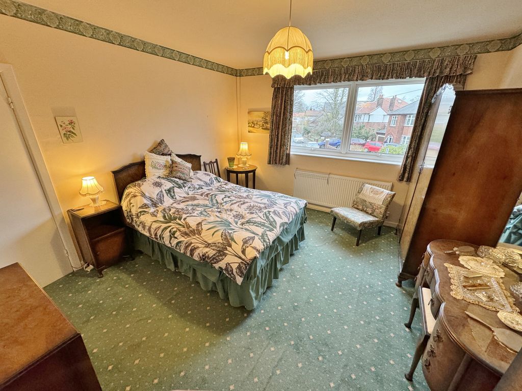 Additional image 8 of 2 bed flat for saleParklands Avenue, Penwortham PR1
