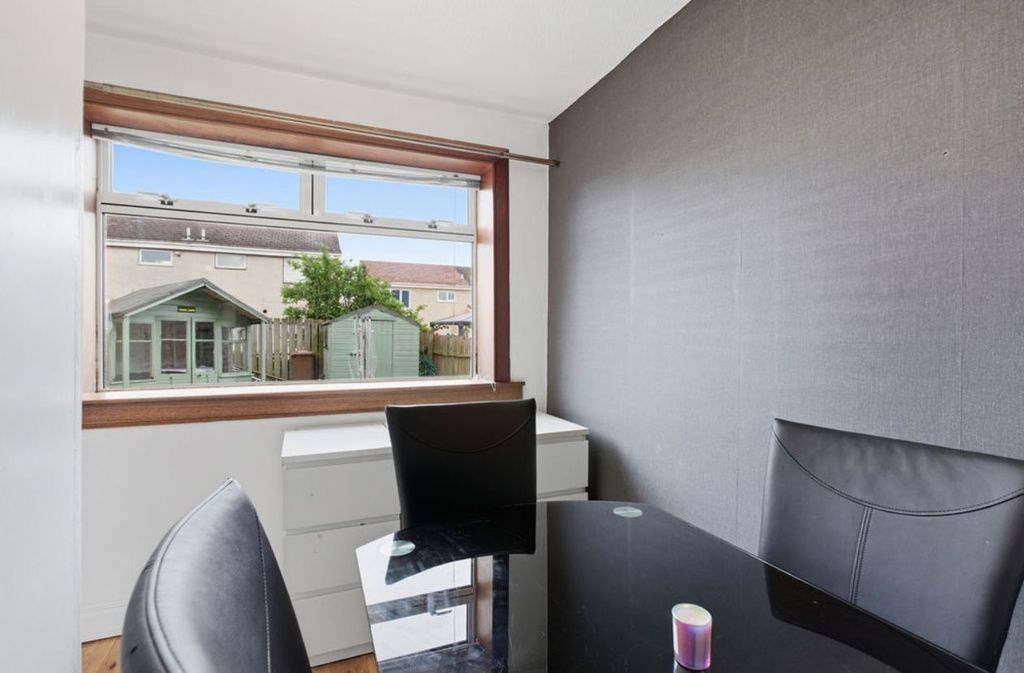 Additional image 8 of 3 bed semi-detached house for saleArdvreck Place, Carron, Falkirk FK2