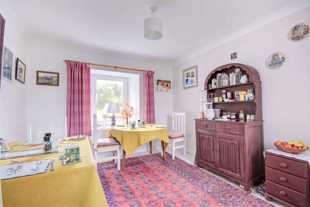 4 bed detached house for saleRoadside, Kinlochbervie, Sutherland IV27 photo 2