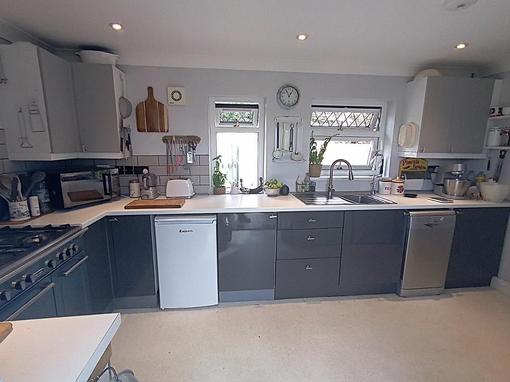 Additional image 10 of 3 bed detached bungalow for saleAdpar, Newcastle Emlyn, Ceredigion SA38