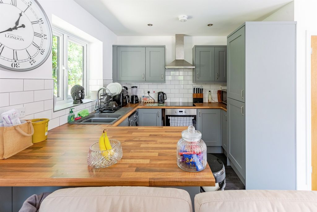 Additional image 12 of 2 bed detached bungalow for saleEast Street, Olney MK46