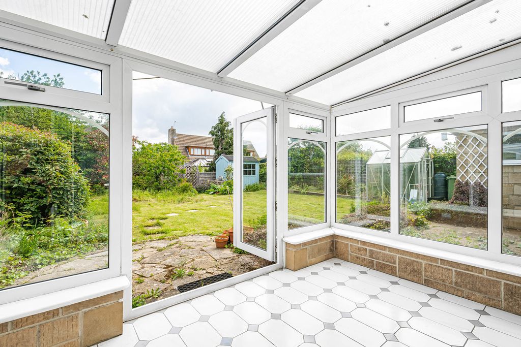 Additional image 8 of 3 bed detached house for saleWest Way, Lechlade, Gloucestershire GL7