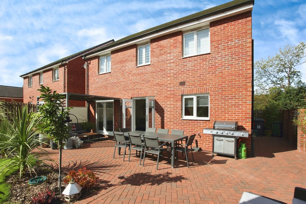 Additional image 3 of 5 bed detached house for saleMaes Cantref, Llanilid, Pontyclun CF72