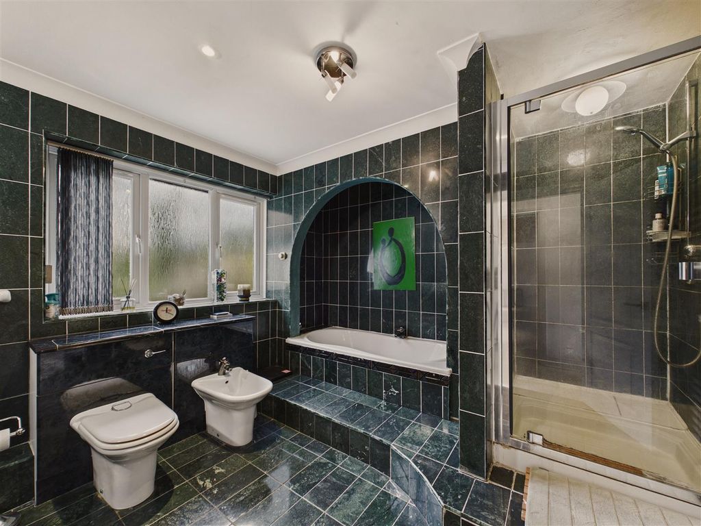 Additional image 24 of 4 bed detached house for saleCroft Park, North Ferriby HU14
