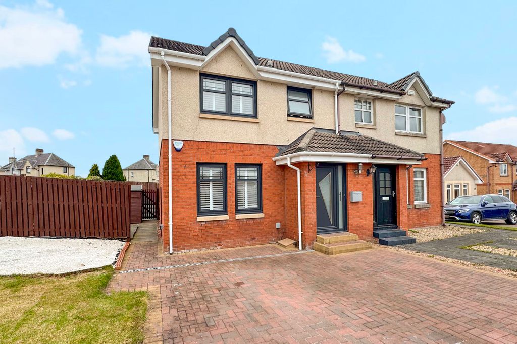 3 bed semi-detached house for saleBurns Wynd, Stonehouse, Larkhall ML9