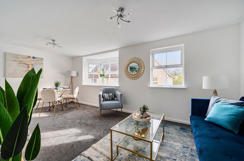 Additional image 11 of 2 bed flat for saleRiverside, Codmore Hill, Pulborough RH20